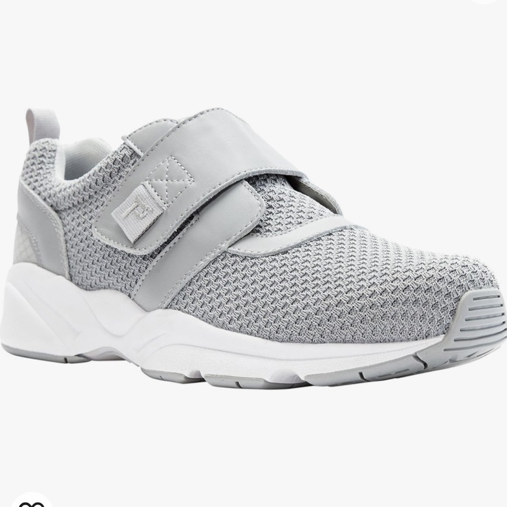 Propet Men's Light Gray Athletic Sneakers